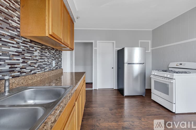 Providence Apartment: 111 Pocasset Ave