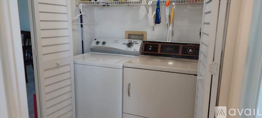 South Pasadena Condo: 1328 Pasadena Ave S