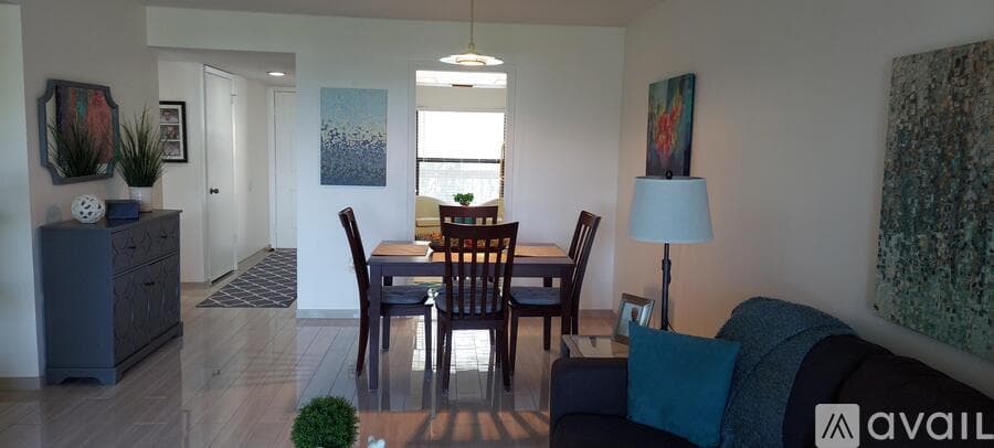 South Pasadena Condo: 1328 Pasadena Ave S