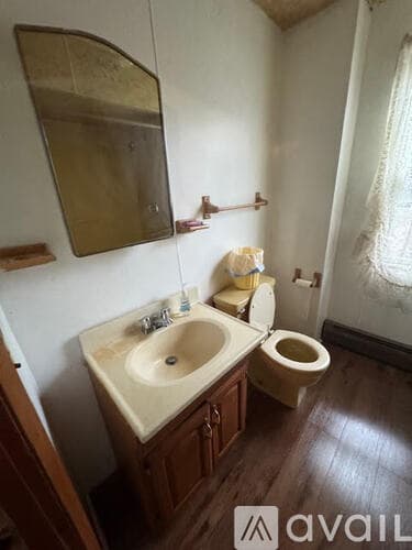 Providence Apartment: 67 Simmons St