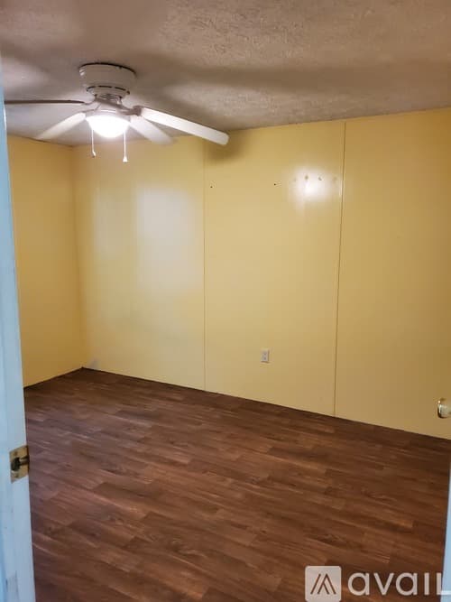 Milledgeville House: 108 Kay Avenue Northeast