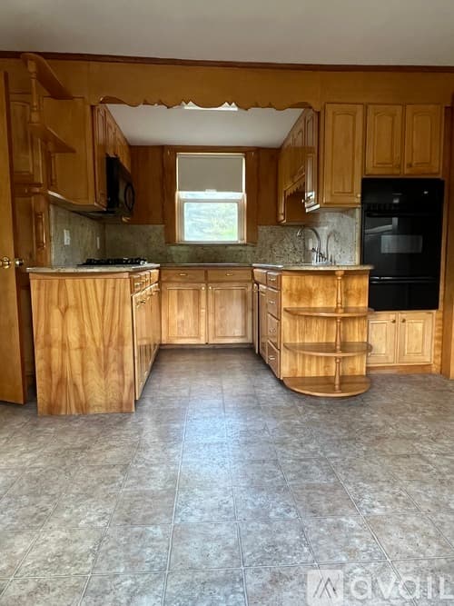 Berlin Apartment: 195 Gates Pond Road