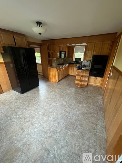 Berlin Apartment: 195 Gates Pond Road