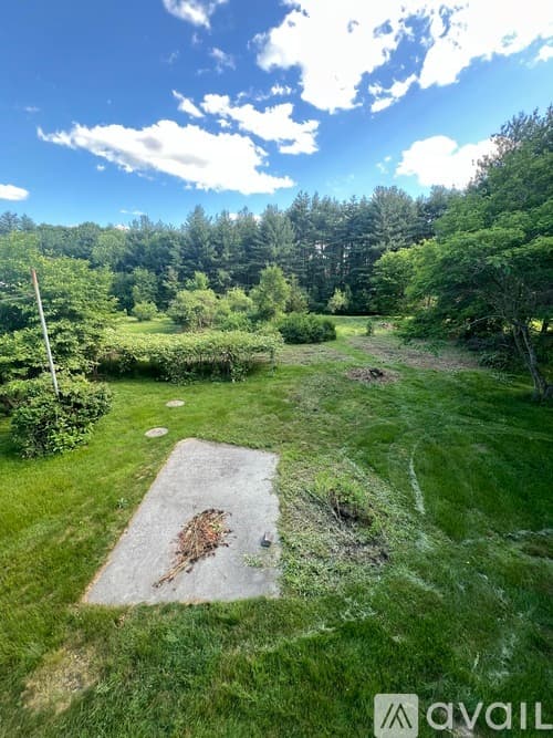 Berlin Apartment: 195 Gates Pond Road