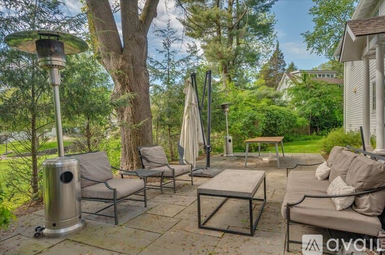 Norwalk House: 192 Highland Avenue