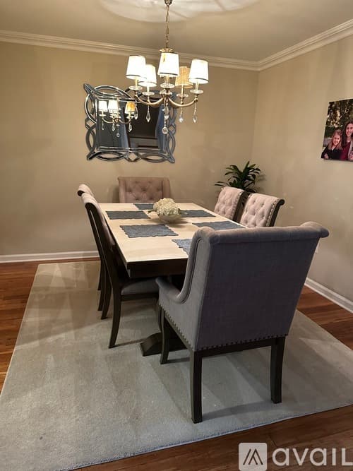 Holmdel House: 39 Durant Avenue