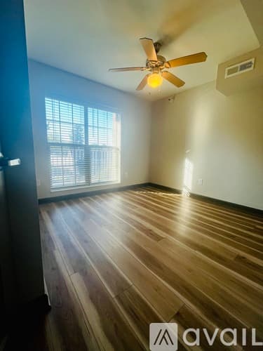 Columbus Apartment: 4560 North High Street