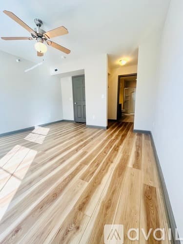 Columbus Apartment: 4560 North High Street