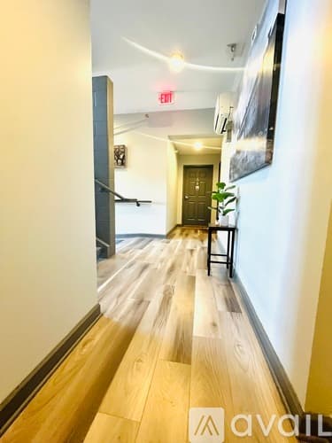 Columbus Apartment: 4560 North High Street
