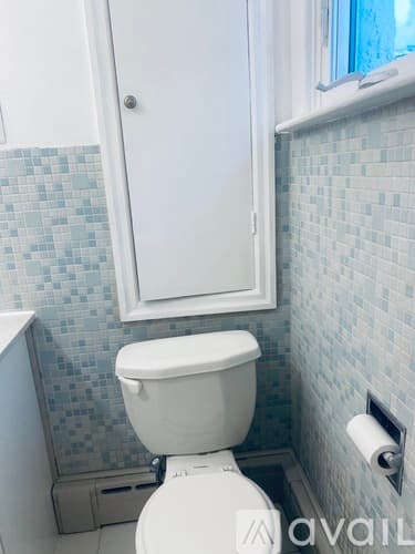 Allentown House: 1632 Greenleaf St
