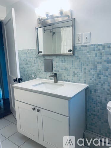 Allentown House: 1632 Greenleaf St