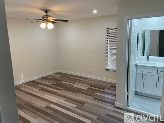 Boca Raton Condo: 3939 Northeast 5th Avenue