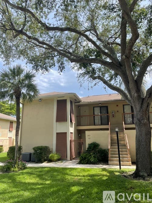 Boca Raton Condo: 3939 Northeast 5th Avenue