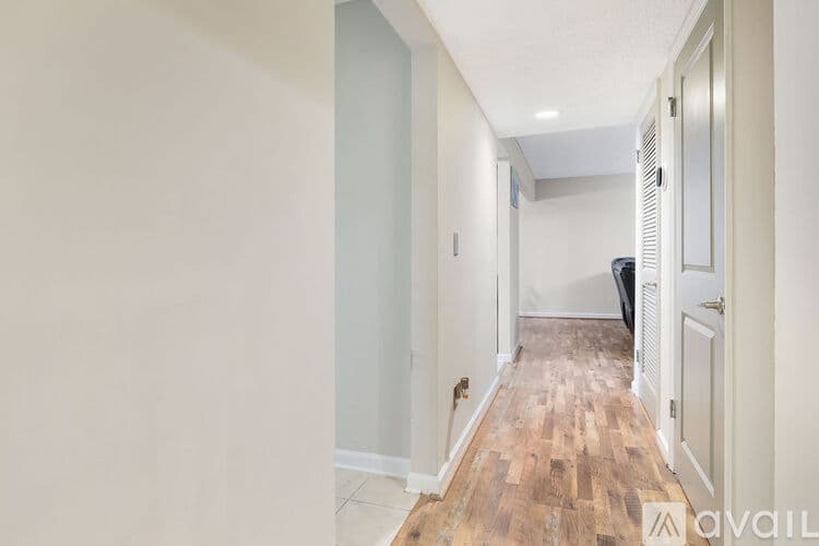 Brookhaven Condo: 3650 Ashford Dunwoody Road Northeast