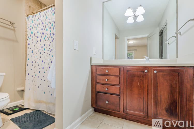Brookhaven Condo: 3650 Ashford Dunwoody Road Northeast