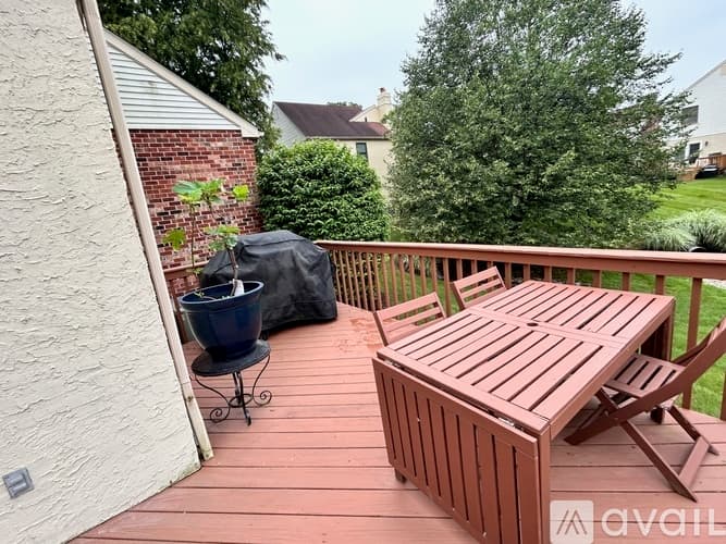 Eagleville Townhome: 276 Stone Ridge Drive