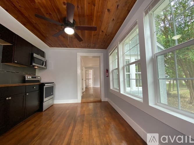 San Antonio Apartment: 1738 Santa Anna St