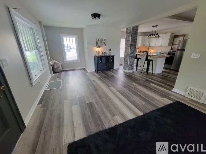 Lima House: 330 West Ashton Avenue