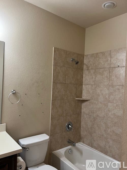 Arlington House: 1112 Amber Rose Way