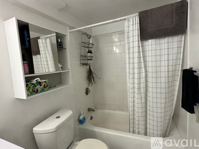 Brookline Apartment: 1539 Beacon St