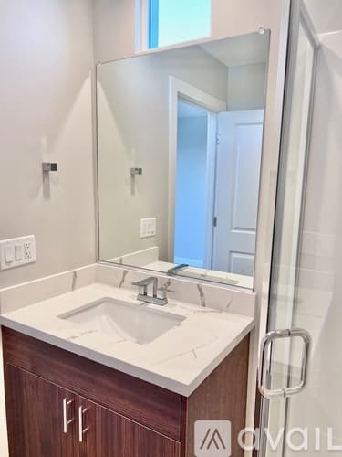 Phoenix Apartment: 915 E Missouri Ave