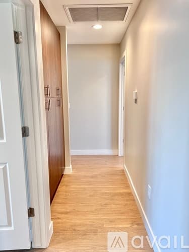 Phoenix Apartment: 915 E Missouri Ave