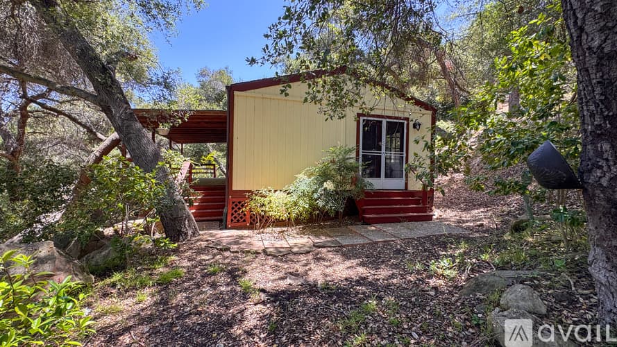 Topanga Apartment: 327 S Topanga Canyon Blvd
