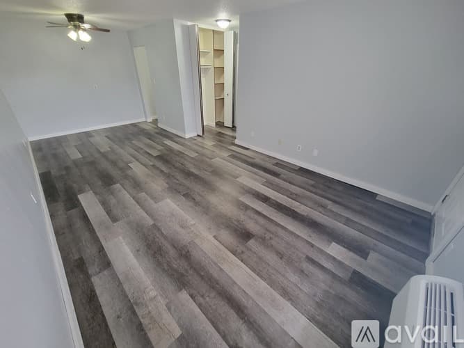 Sparta Apartment: 1005 St Anne St