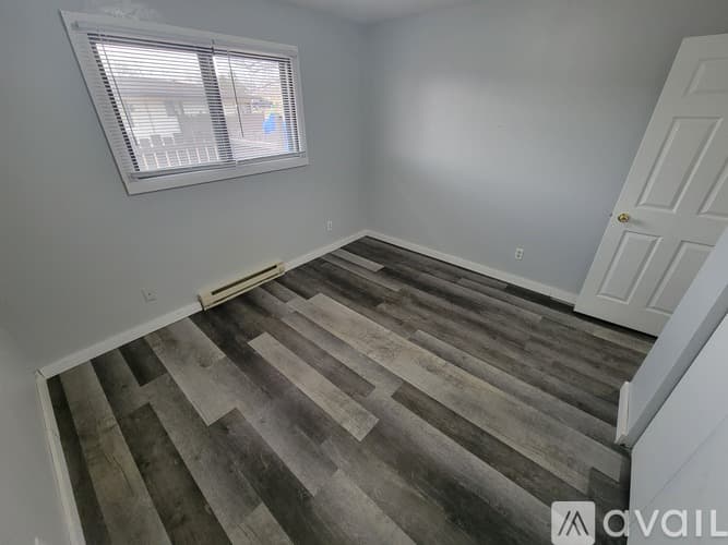 Sparta Apartment: 1005 St Anne St