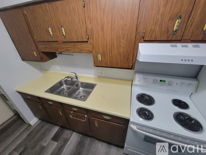 Sparta Apartment: 1005 St Anne St