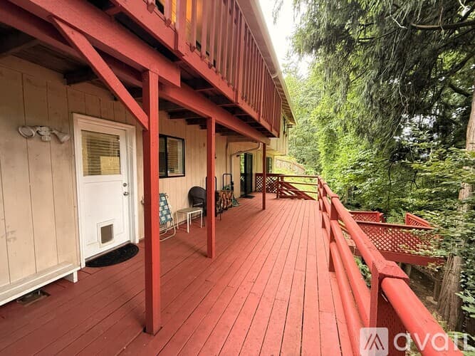 Vancouver House: 2217 NE Landover Drive
