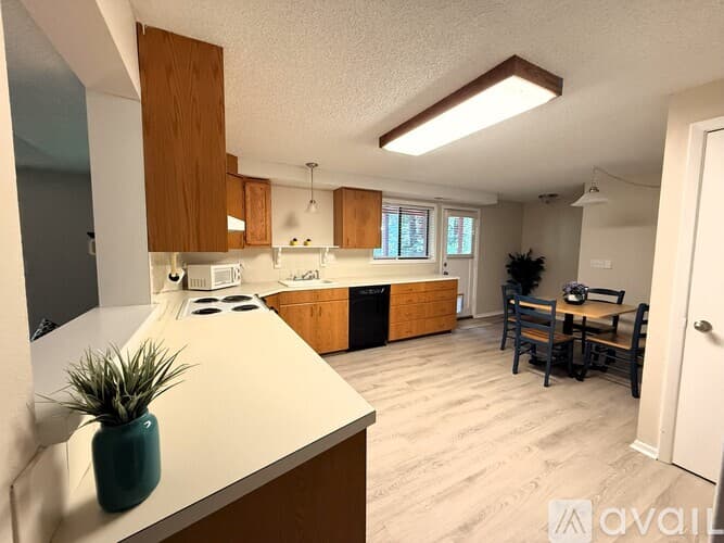 Vancouver House: 2217 NE Landover Drive