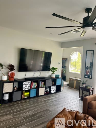 Gilbert Townhome: 1636 East Dogwood Lane