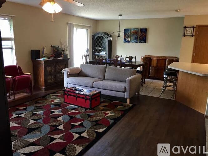 Lowell Apartment: 117 A Fox Run Pl