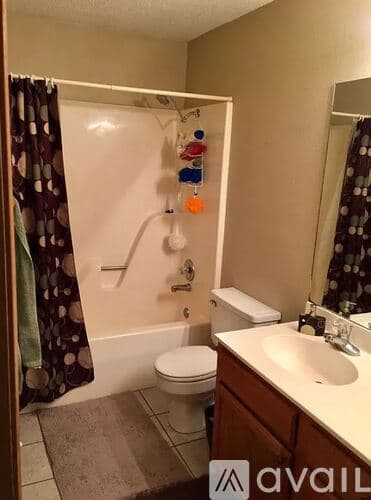 Lowell Apartment: 117 A Fox Run Pl