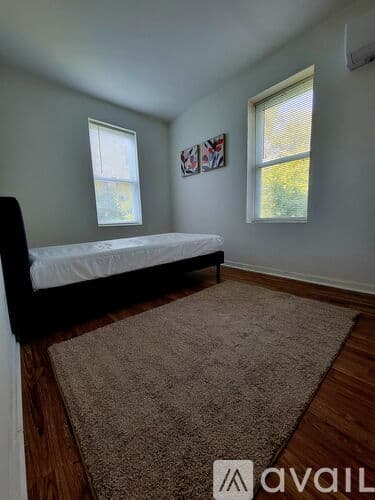 Woodbury House: 63 Packard Avenue