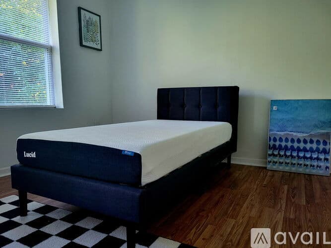 Woodbury House: 63 Packard Avenue