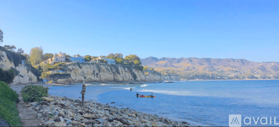 Malibu House: 6722 Dume Dr