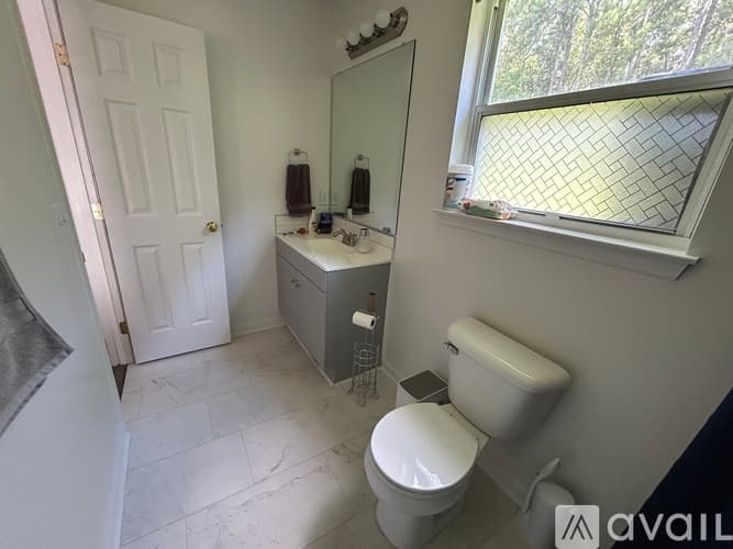 Pooler House: 1289 Homer City Way