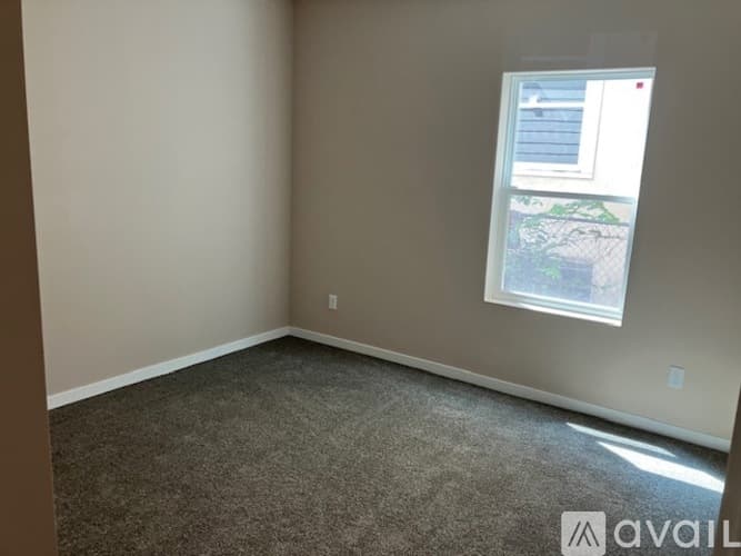 Minneapolis Apartment: 3601 4th Avenue South
