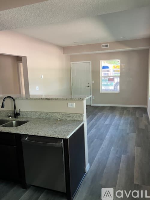 Minneapolis Apartment: 3601 4th Avenue South