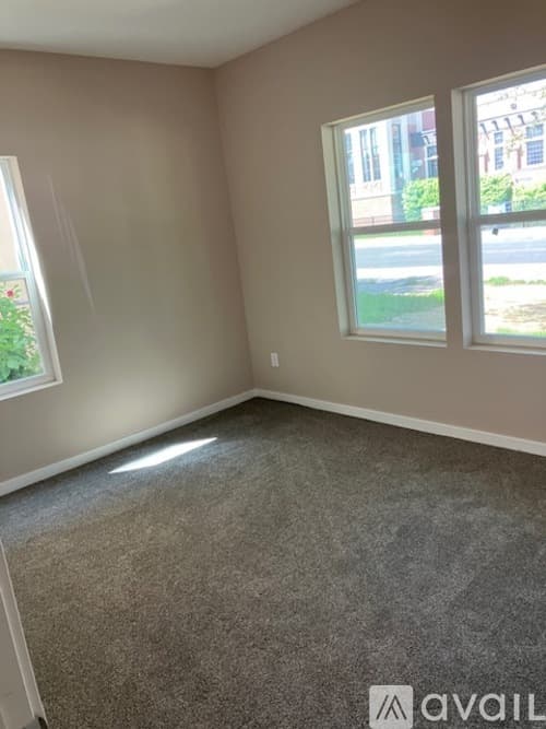 Minneapolis Apartment: 3601 4th Avenue South