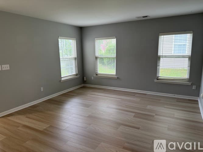 Raleigh House: 5237 Meryton Park Way