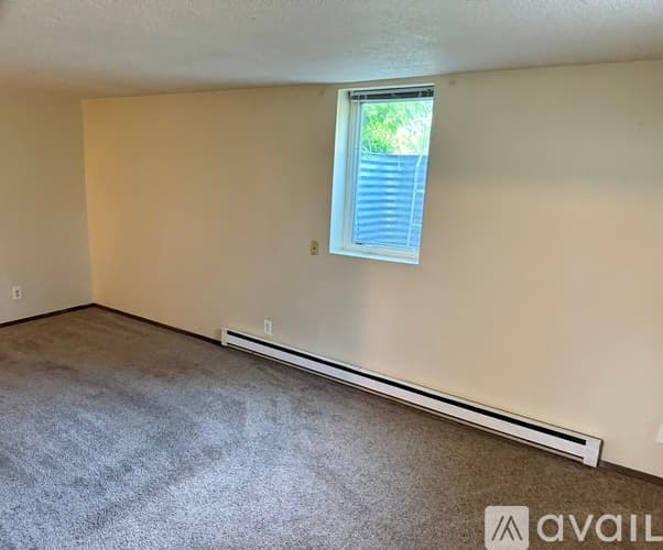 Cokato Apartment: 695 Jackson Ave SW