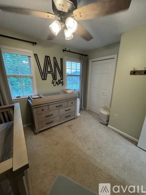 Dillsburg House: 413 Clemens Drive