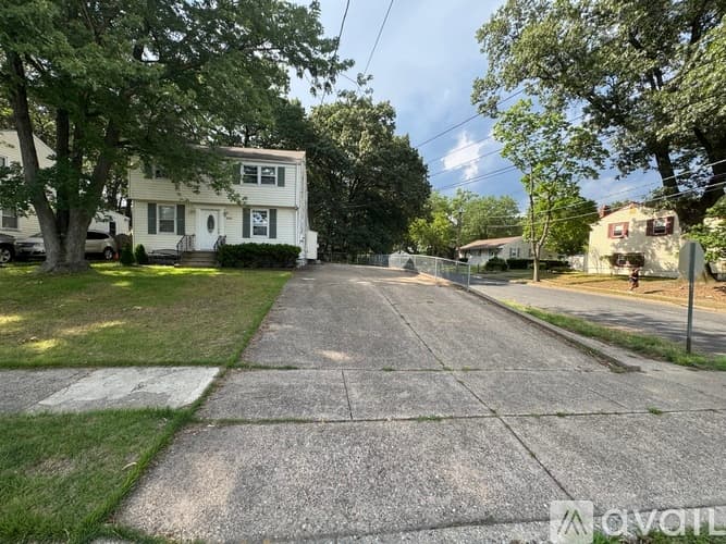 Pennsauken House: 8743 Orchard Avenue Floor 1
