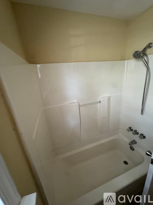 Pennsauken House: 8743 Orchard Avenue Floor 1