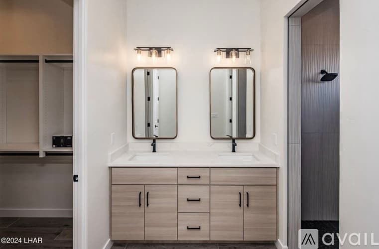 Lake Havasu City House: 8009 Corte De Los Pajaros