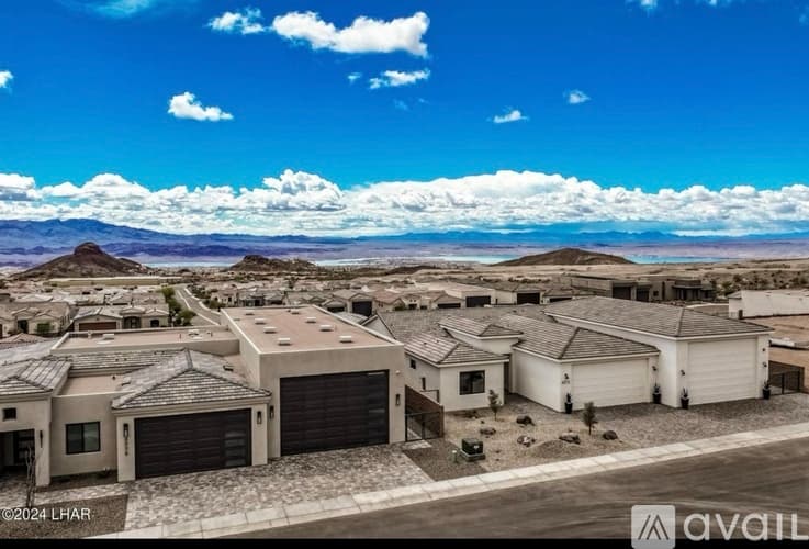 Lake Havasu City House: 8009 Corte De Los Pajaros