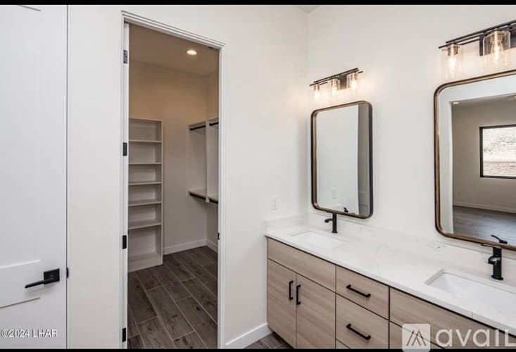 Lake Havasu City House: 8009 Corte De Los Pajaros